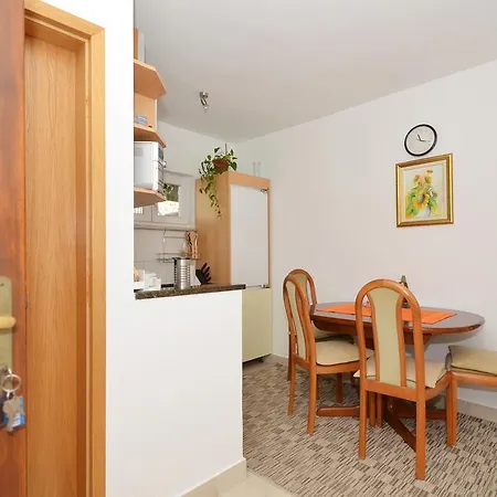 Apartament Apartments Maja 1933 Okrug Gornji